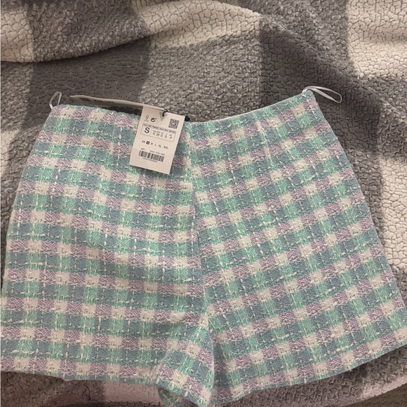 Zara Women's Cropped Plaid Blazer and Skort Set in Soft Pastels - Picture 4 of 8